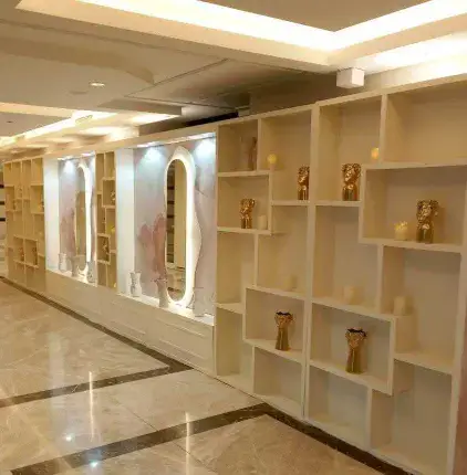 فرق استضافة محترفة